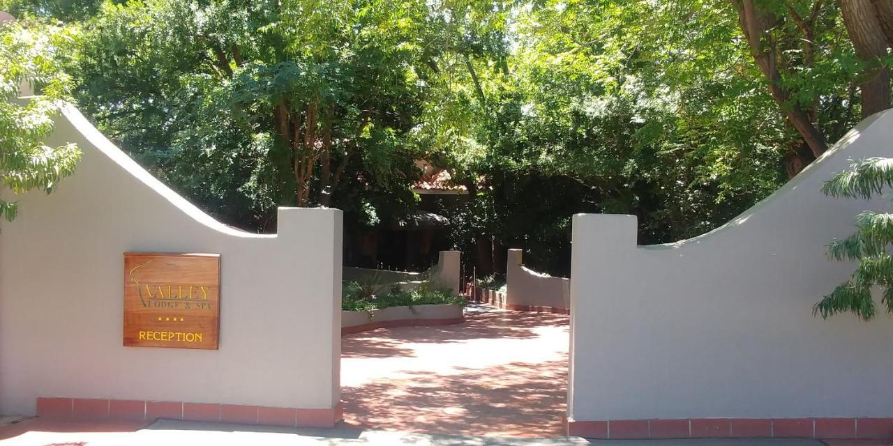 Valley Lodge & Spa Magaliesburg Exterior foto